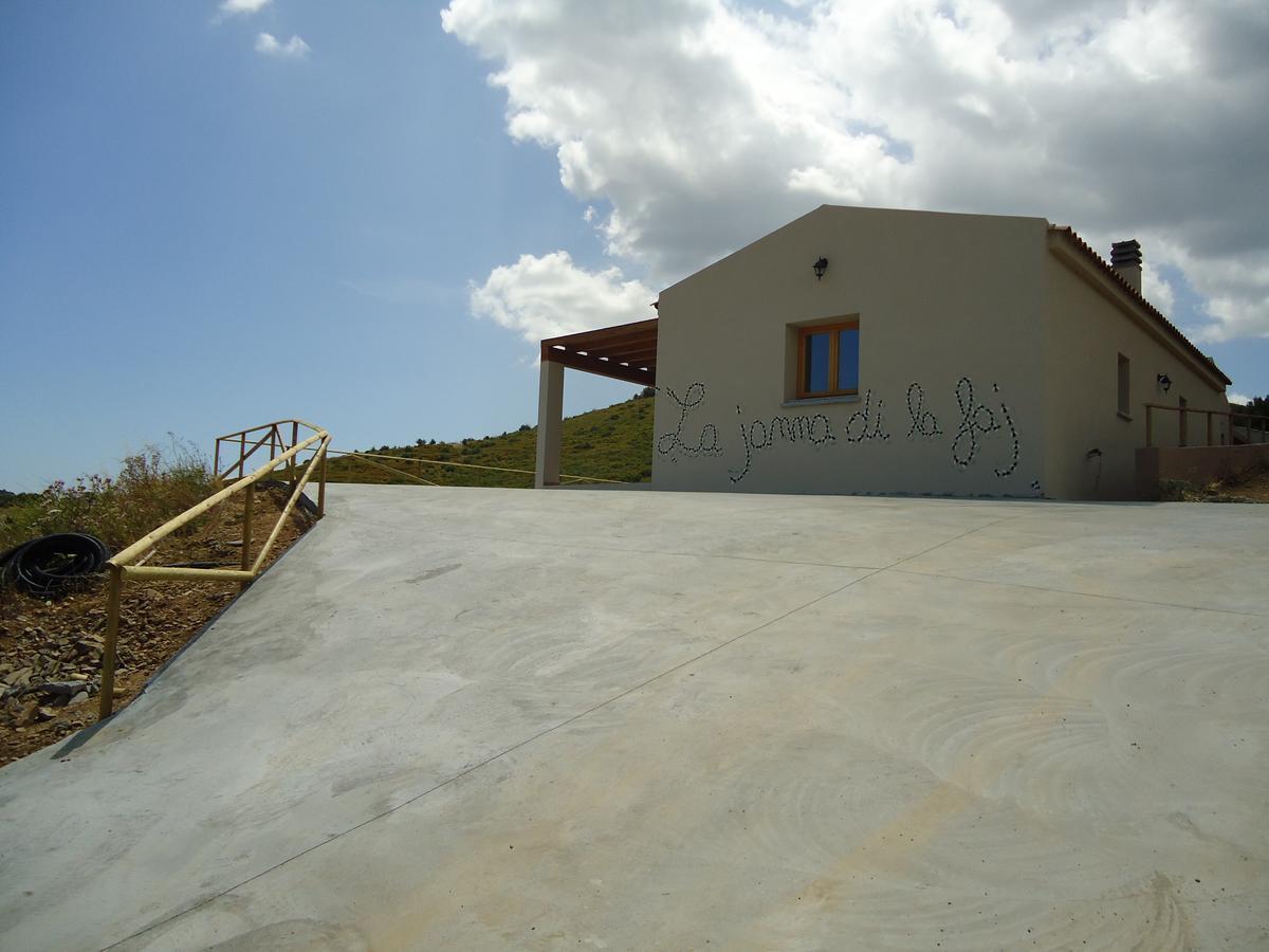 Azienda Agrituristica La Janna Di La Faj Farm stay *