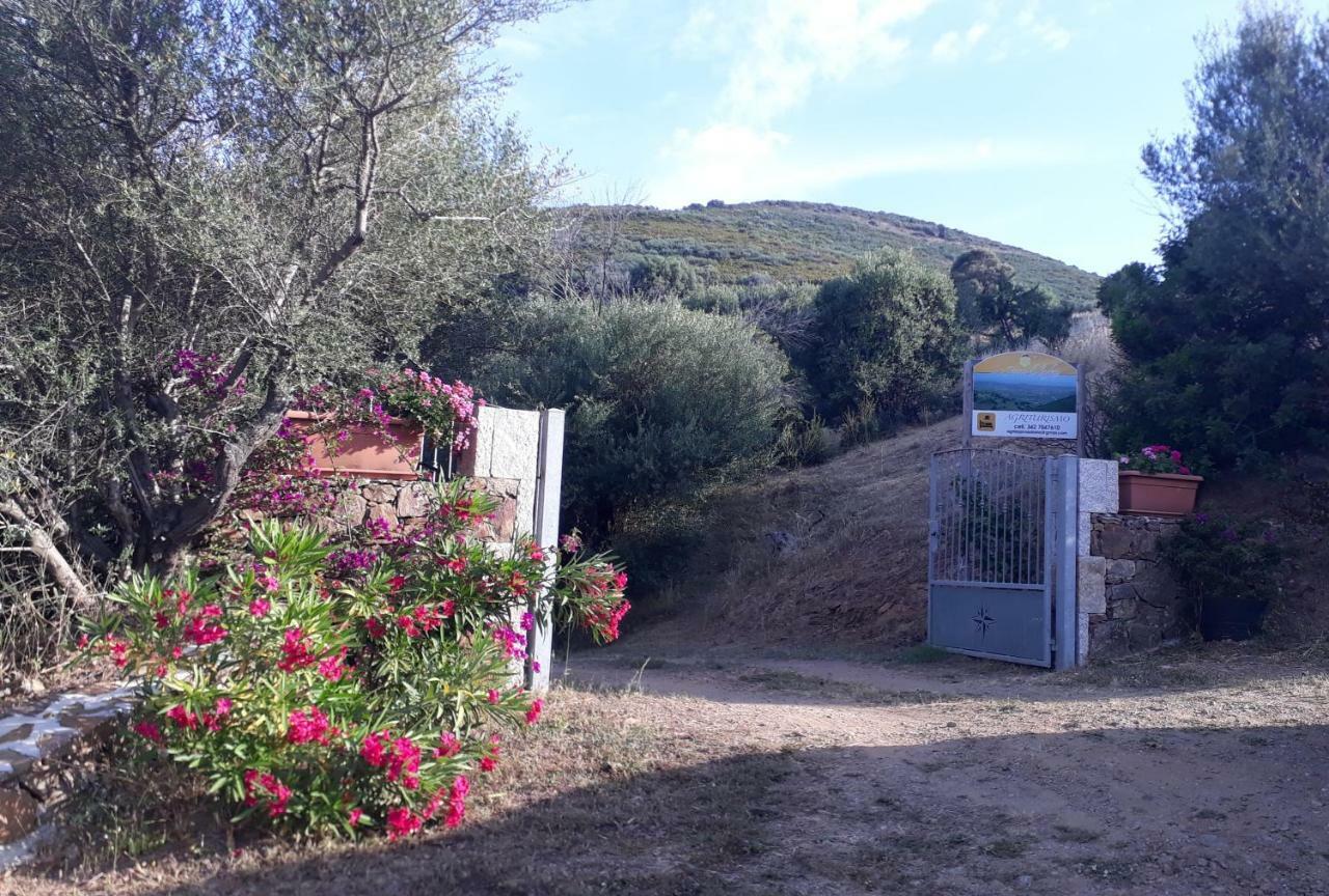 Farm stay Azienda Agrituristica La Janna Di La Faj Budoni